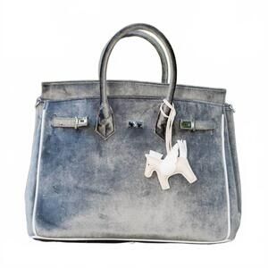 NEW MALIBU SUGAR women's london velvet tote bag in charcoal/creme